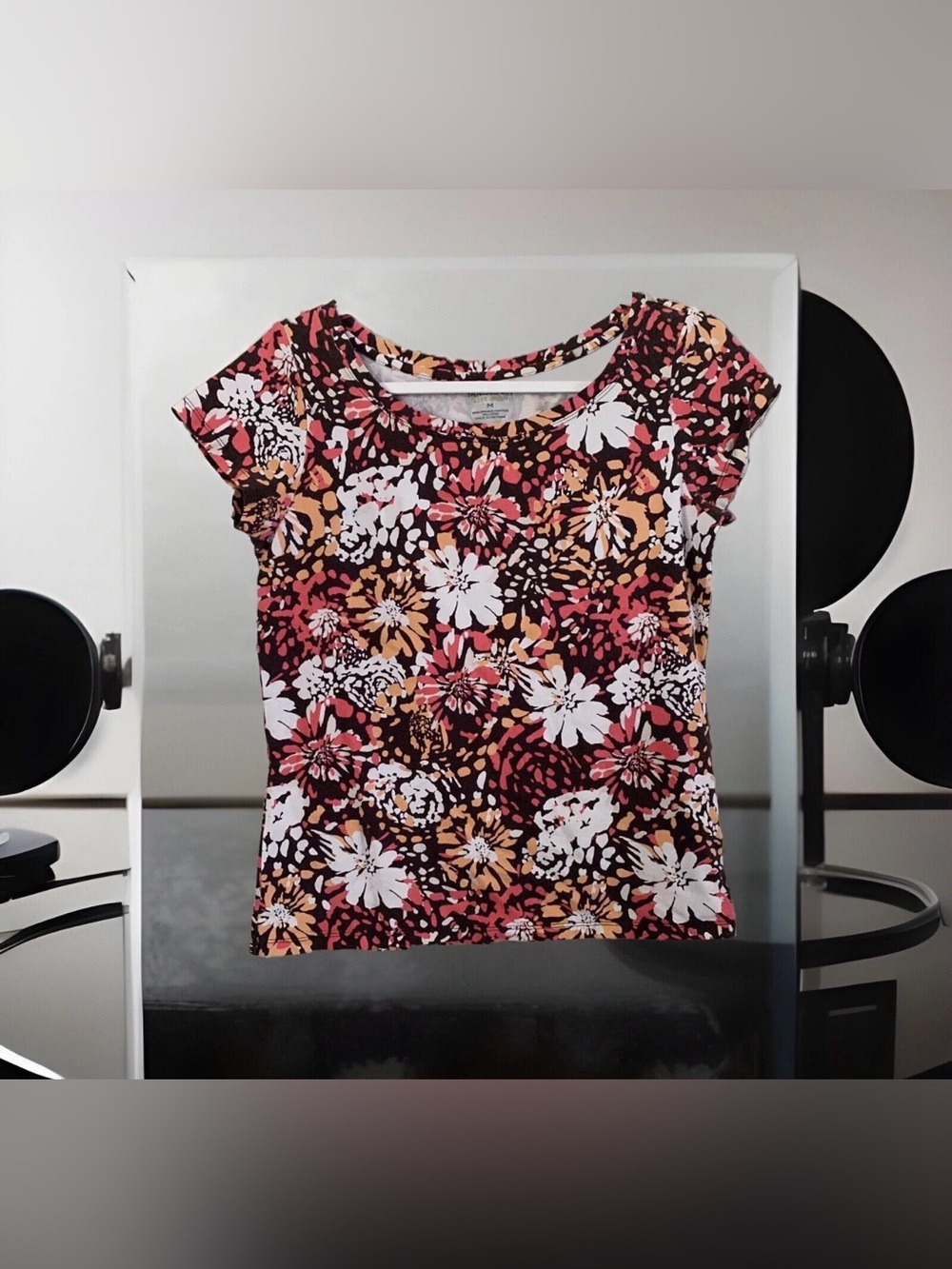 Madison Live Green Organic Cotton Blend Floral Shirt Women’s Size M Tee Shirt